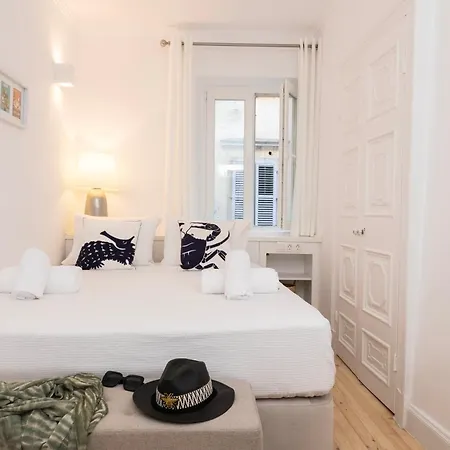 Residenza San Antonio, Corfu Old Town * Corfu (city)